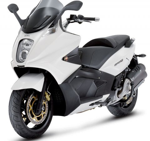Gilera gp800 2010